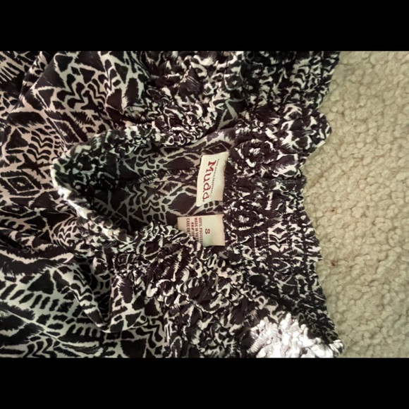 Women’s straight leg fun pants - Picture 3 of 3